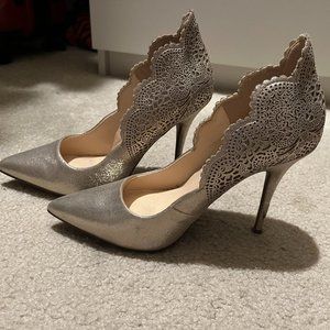 Jessica Simpson Metallic Pumps